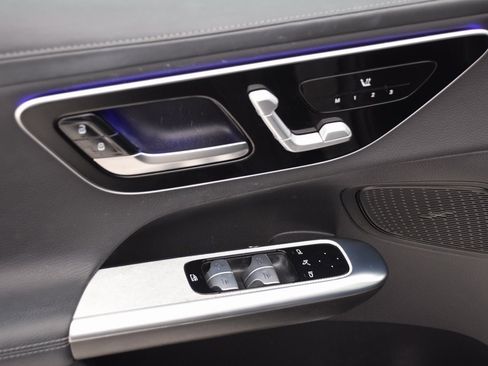 Used 2023 Mercedes-Benz GLC 300 image 22