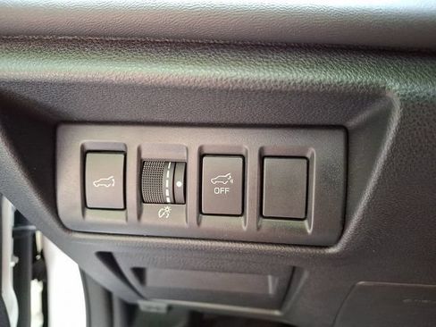 Certified 2023 Subaru Outback Touring AWD/4WD image 23