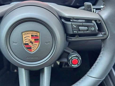 Used 2025 Porsche 911 Carrera 4 GTS AWD/4WD image 22