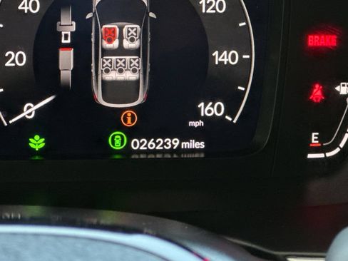 Certified 2024 Honda Civic Sport Touring image 29