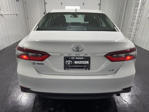 Used 2023 Toyota Camry LE FWD image 31