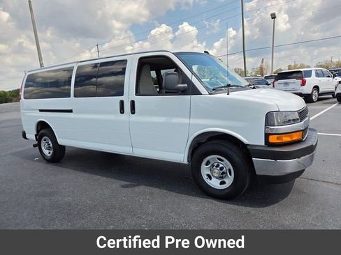 Certified 2024 Chevrolet Express 3500 LT w/ LT Preferred Equipment Group RWD image 6