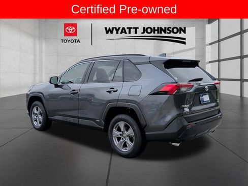 Certified 2025 Toyota RAV4 LE AWD/4WD image 3