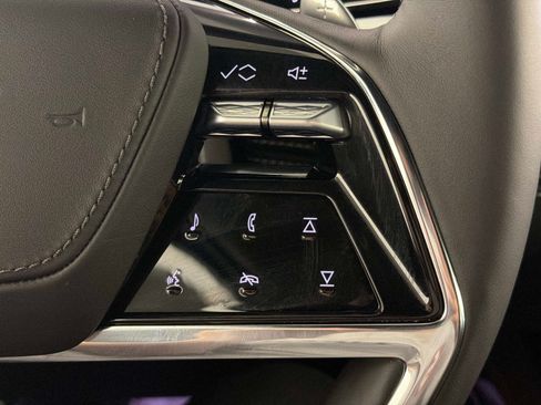 Used 2026 Cadillac Escalade Platinum Sport w/ LPO, ONYX Package AWD/4WD image 49