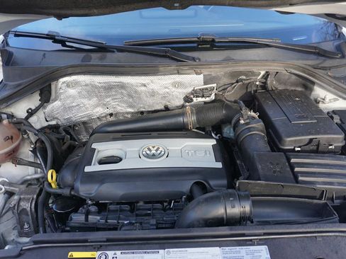 Used 2017 Volkswagen Tiguan Wolfsburg Edition FWD image 27