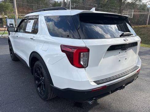Used 2023 Ford Explorer ST-Line w/ Class IV Trailer Tow Package image 6