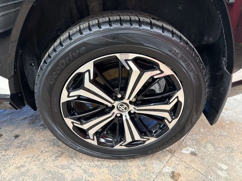 Used 2021 Toyota RAV4 XSE image 8