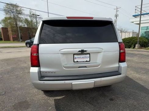 Used 2017 Chevrolet Tahoe LT w/ Luxury Package AWD/4WD image 7