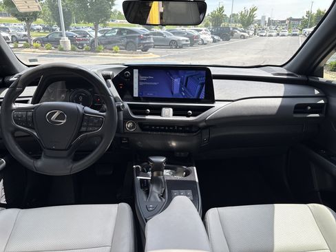 Used 2023 Lexus UX 250h AWD w/ Premium Package image 29