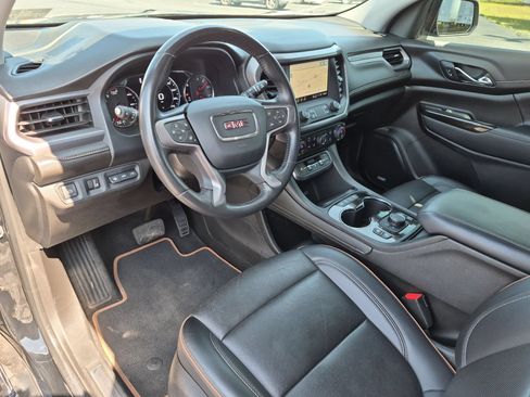 Certified 2022 GMC Acadia AT4 w/ Technology Package AWD/4WD image 10
