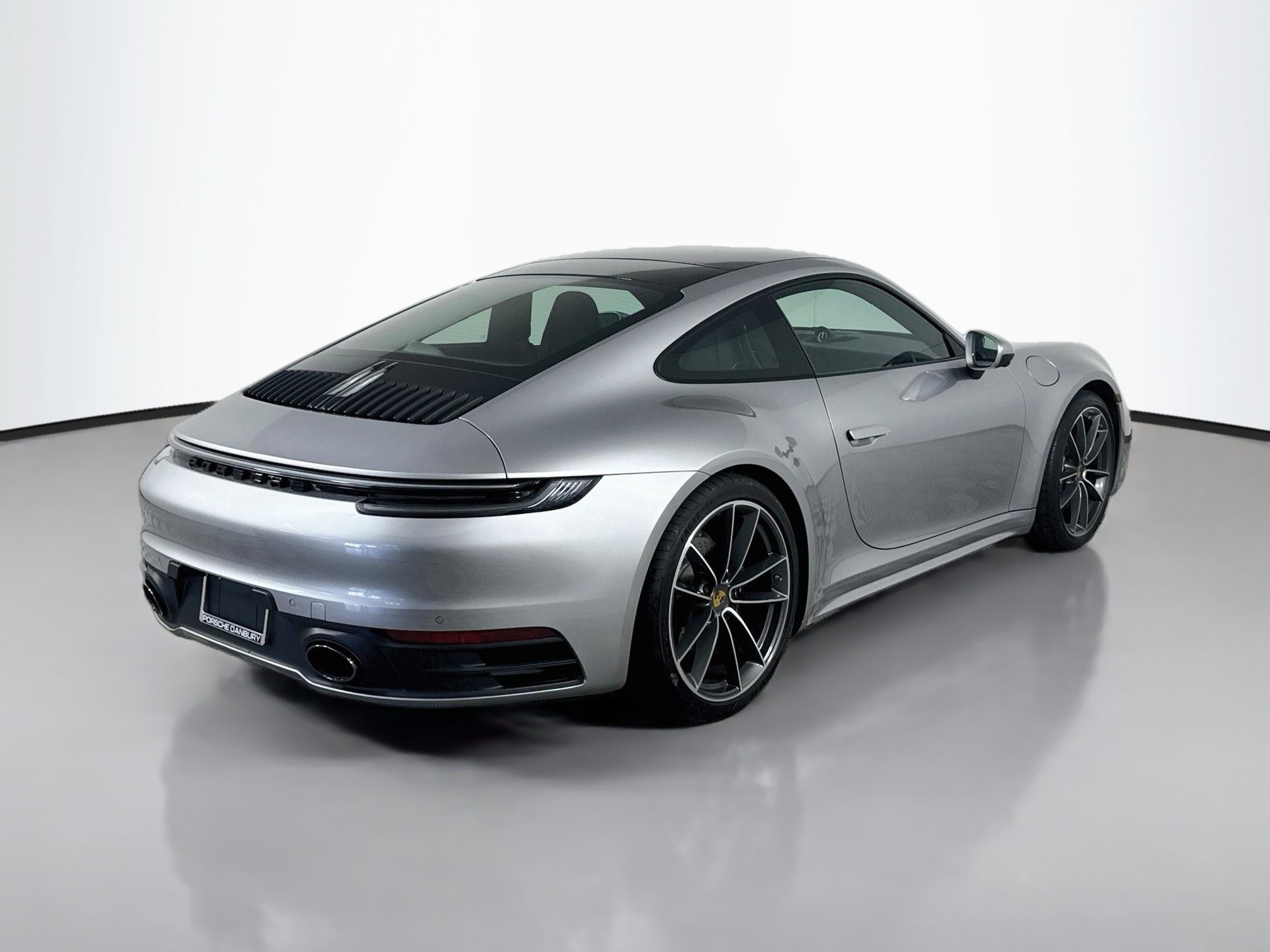 Certified 2022 Porsche 911 Carrera RWD image 9