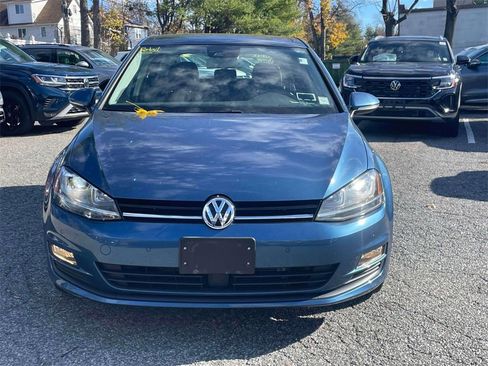 Used 2016 Volkswagen Golf SE w/ Lighting Package image 2