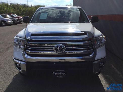 Used 2016 Toyota Tundra SR5 image 4