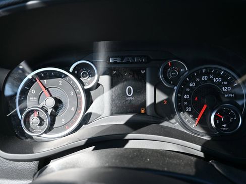 New 2026 RAM 2500 Tradesman AWD/4WD image 7