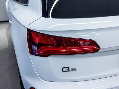 Used 2019 Audi Q5 2.0T Premium Plus w/ Premium Plus Package AWD/4WD image 23