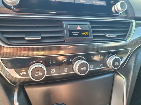 Used 2022 Honda Accord Sport image 24