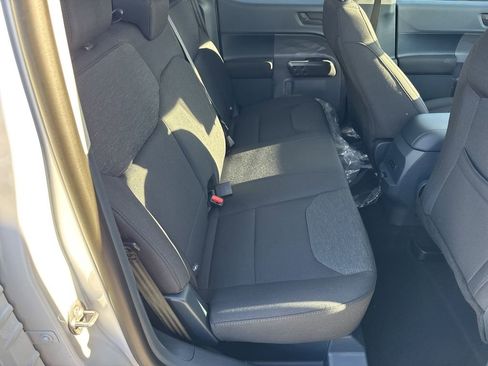 New 2025 Ford Maverick XL image 15
