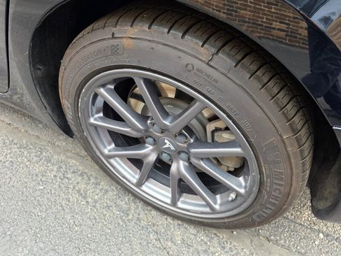 Used 2018 Tesla Model 3 Long Range image 31