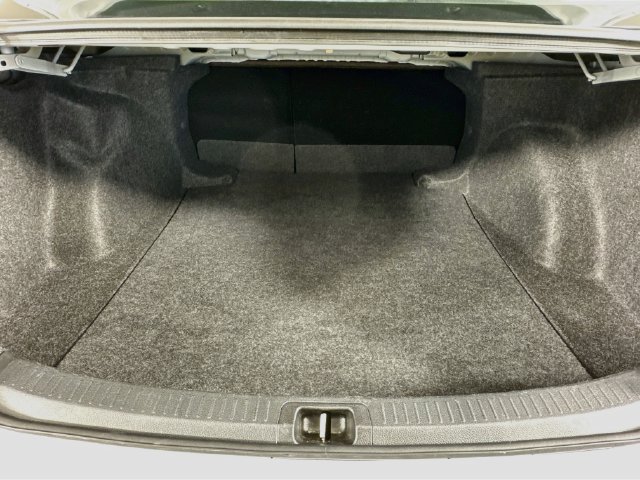 Used 2025 Toyota Corolla LE FWD image 29