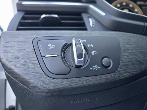 Used 2023 Audi A4 2.0T Premium Plus image 33