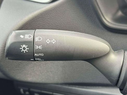 Used 2023 Toyota Corolla SE image 22