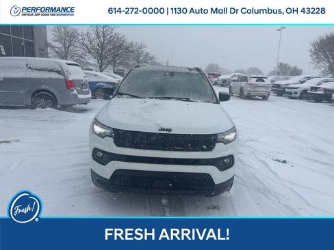 Used 2023 Jeep Compass Altitude w/ Sun and Sound Group image 9