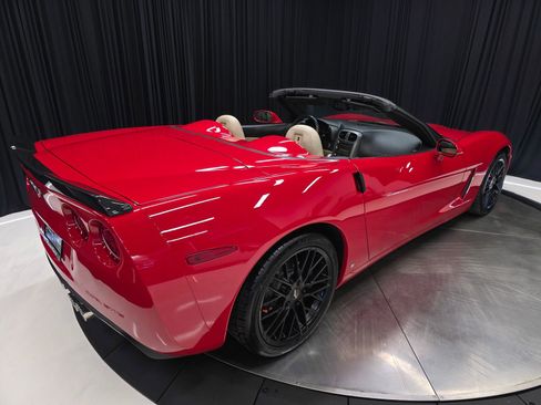 Used 2006 Chevrolet Corvette Convertible RWD image 43