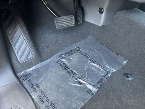 Used 2024 Chevrolet Silverado 1500 Custom w/ Turbomax Blackout Package image 19