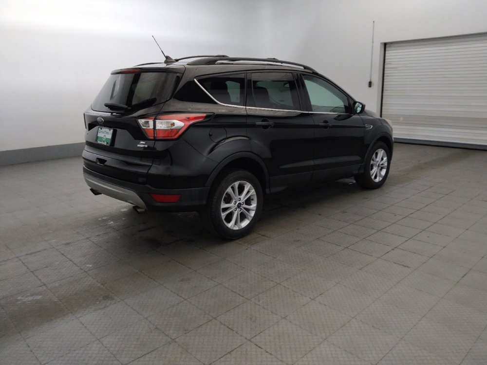 Used 2018 Ford Escape SE w/ SE Sync 3 Package AWD/4WD image 10