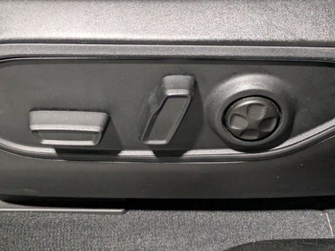 Used 2024 Jeep Grand Cherokee Limited 4xe image 18