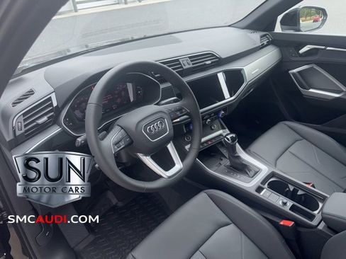 New 2025 Audi Q3 2.0T Premium image 29