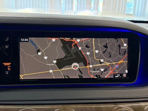 Used 2016 Mercedes-Benz S 550 4MATIC Sedan image 34