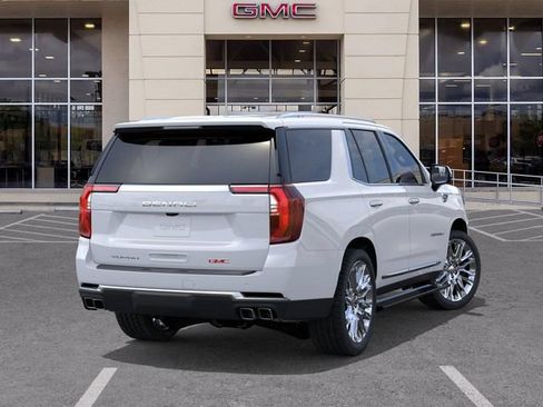 New 2026 GMC Yukon Denali w/ Denali Reserve Package AWD/4WD image 4