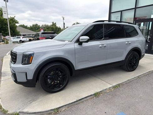 Certified 2025 Kia Telluride EX X-Line AWD/4WD image 2