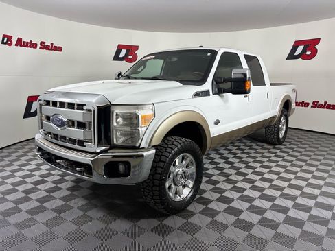 Used 2014 Ford F250 King Ranch w/ King Ranch w/Chrome Package image 2
