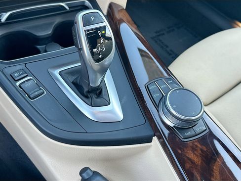 Used 2018 BMW 330i Sedan image 17