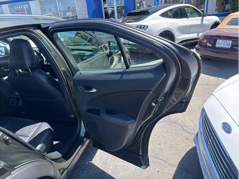 Used 2020 Lexus UX 250h w/ Accessory Package AWD/4WD image 9