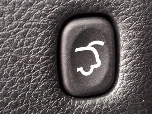 Used 2021 Jeep Grand Cherokee Laredo X image 33