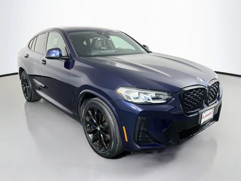 Used 2023 BMW X4 xDrive30i AWD/4WD image 4