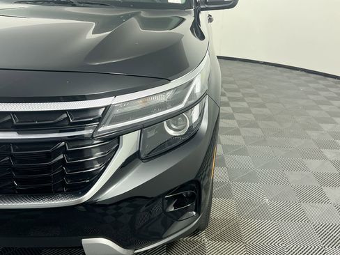 New 2026 Kia Seltos EX FWD image 10
