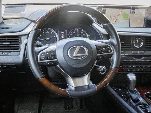 Used 2018 Lexus RX 350L image 6