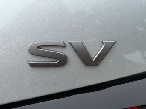 Used 2024 Nissan Altima 2.5 SV AWD/4WD image 39