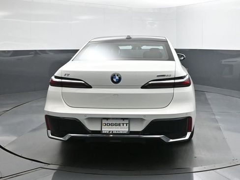 New 2026 BMW i7 eDrive50 w/ M Sport Package image 8