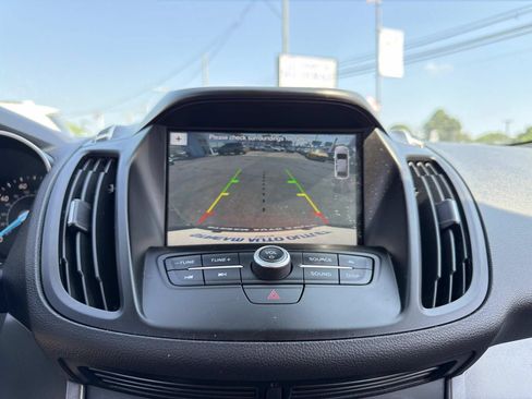 Used 2018 Ford Escape SEL AWD/4WD image 24