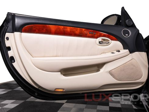 Used 2007 Lexus SC 430 Convertible RWD image 18