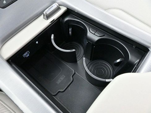 Used 2024 Hyundai Palisade Calligraphy FWD image 28