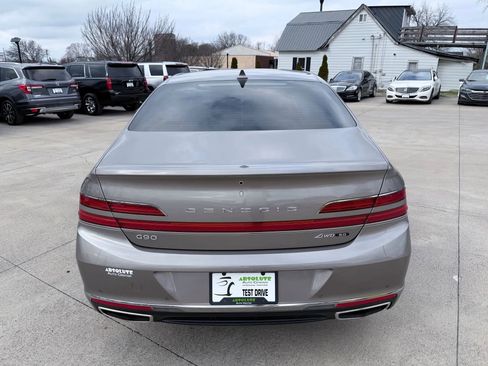 Used 2021 Genesis G90 5.0 Ultimate image 5