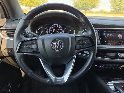Used 2023 Buick Enclave Avenir w/ Avenir Technology Package AWD/4WD image 22