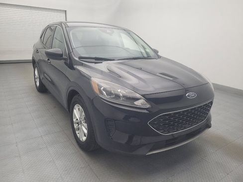 Used 2020 Ford Escape SE FWD image 13