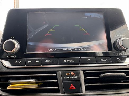 Used 2022 Nissan Altima 2.5 S image 4